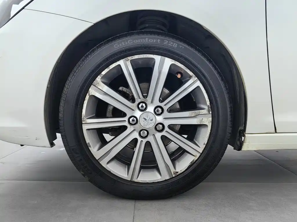 Peugeot 408 — миниатюра 17