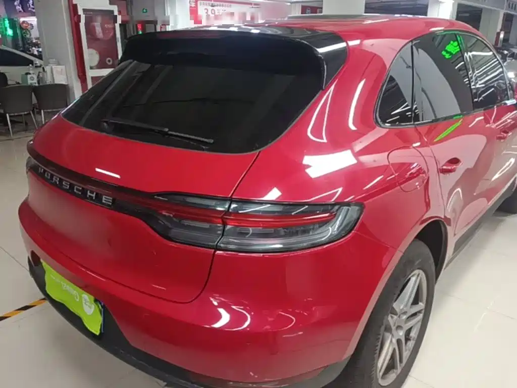 Porsche Macan — миниатюра 7