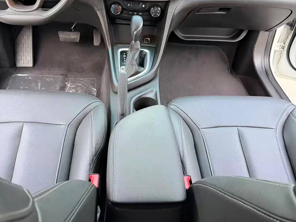 Buick Excelle — миниатюра 11