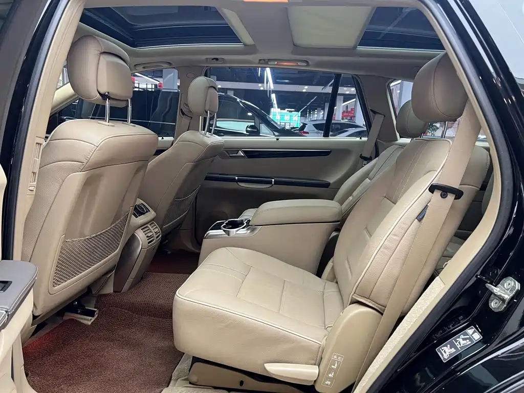 Mercedes-Benz R-Class — миниатюра 15