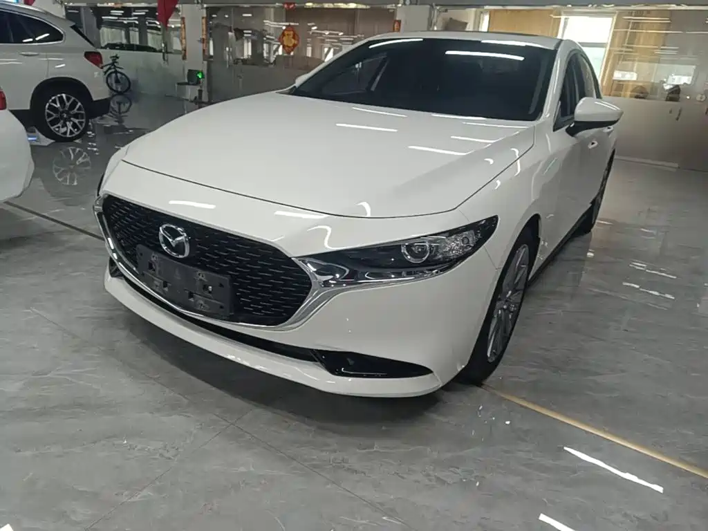 Mazda 3 Axela — миниатюра 2