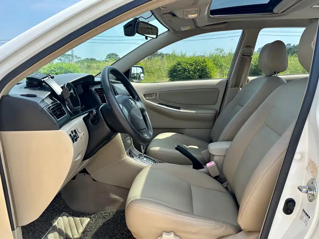 Toyota Corolla — миниатюра 4