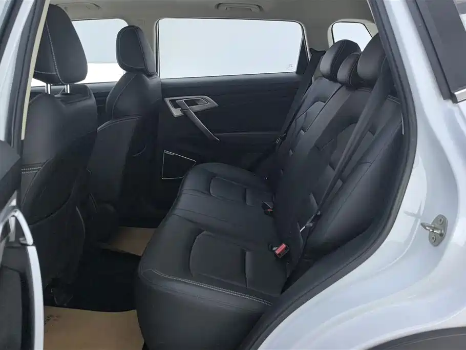 GEELY AUTOMOBILE BOYUE