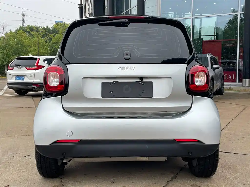 smart Smart Fortwo — миниатюра 4
