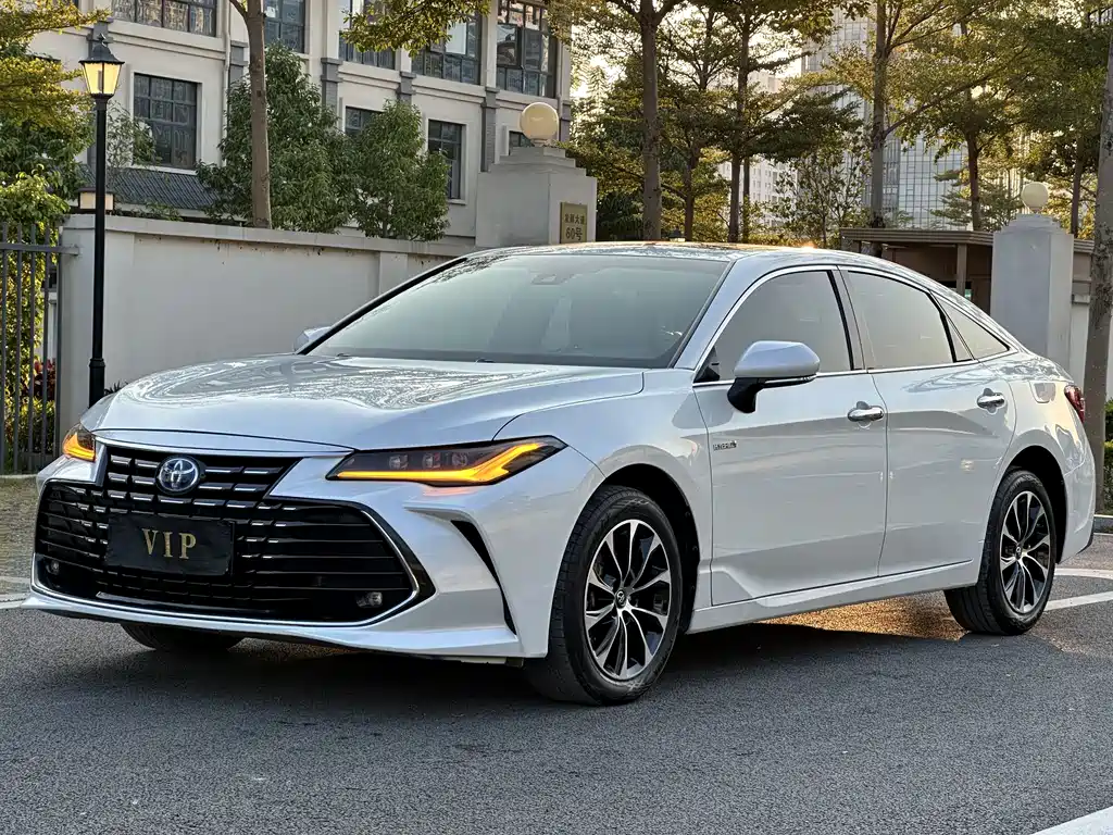 TOYOTA ASIAN DRAGON