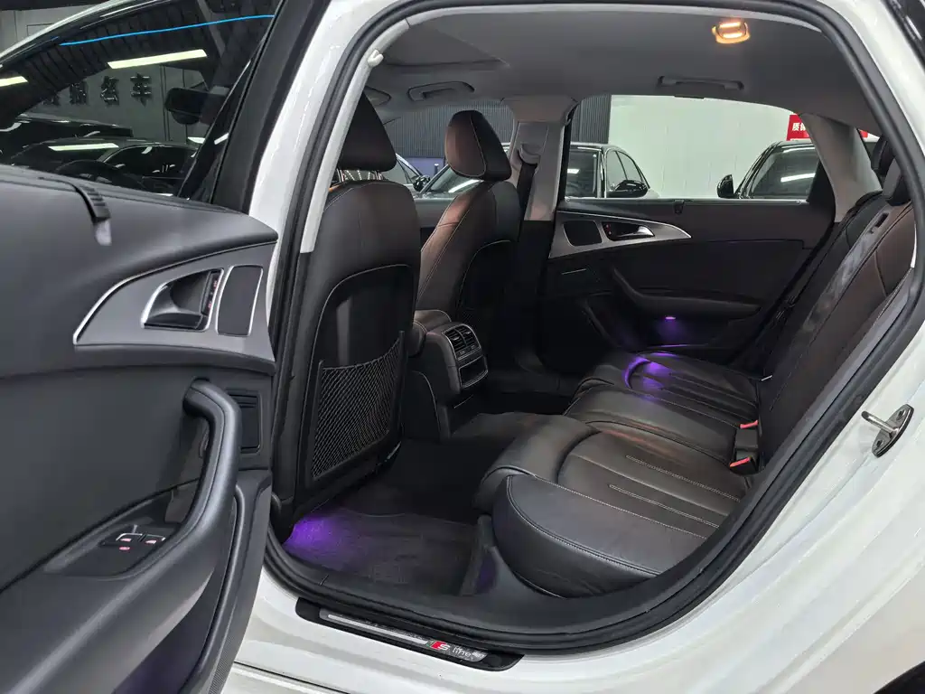 Audi A6L — миниатюра 9