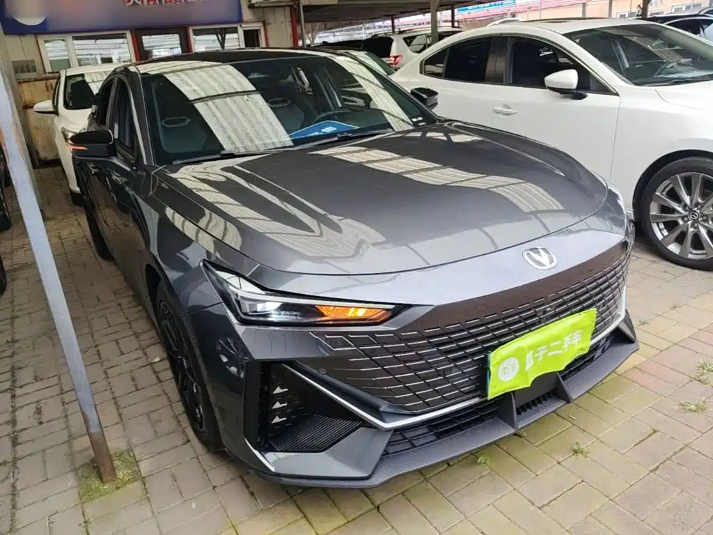 Changan UNI-V — миниатюра 4