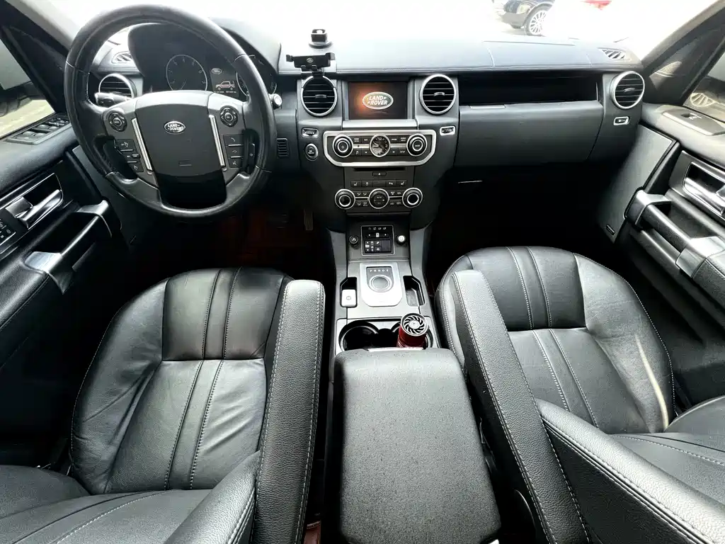 Land Rover Discovery — миниатюра 5
