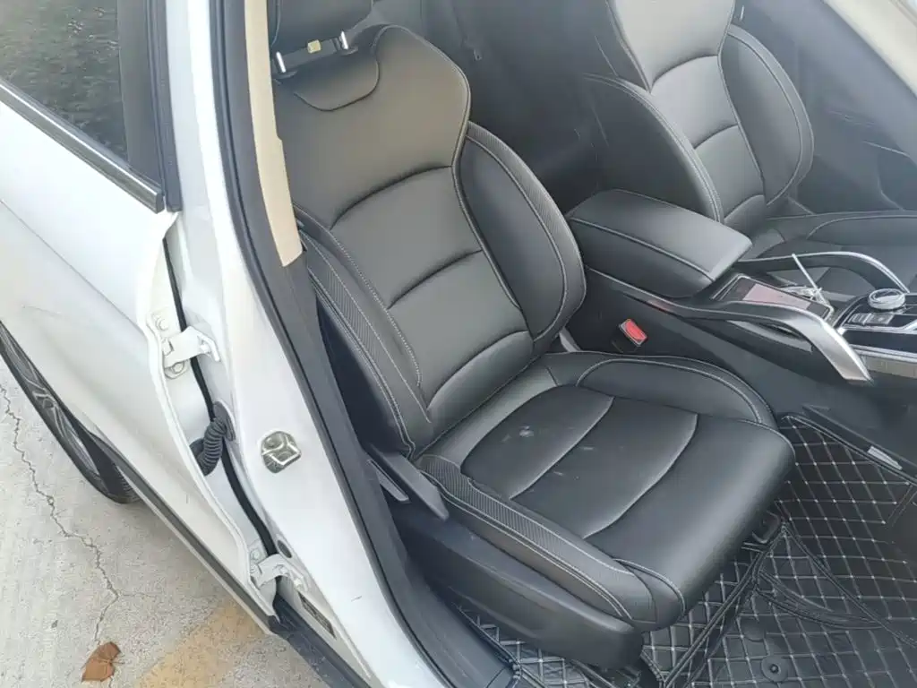 Geely Boyue — миниатюра 25