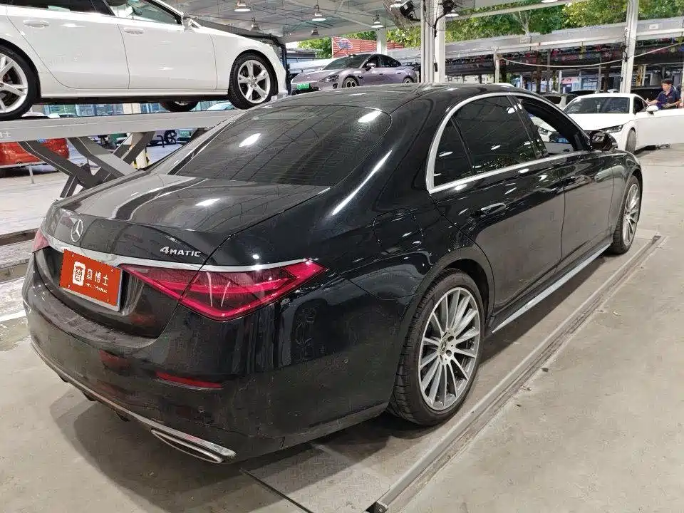 Mercedes-Benz S-Class — миниатюра 7