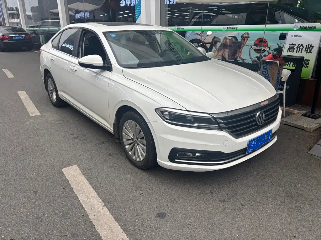 Volkswagen Lavida — миниатюра 3