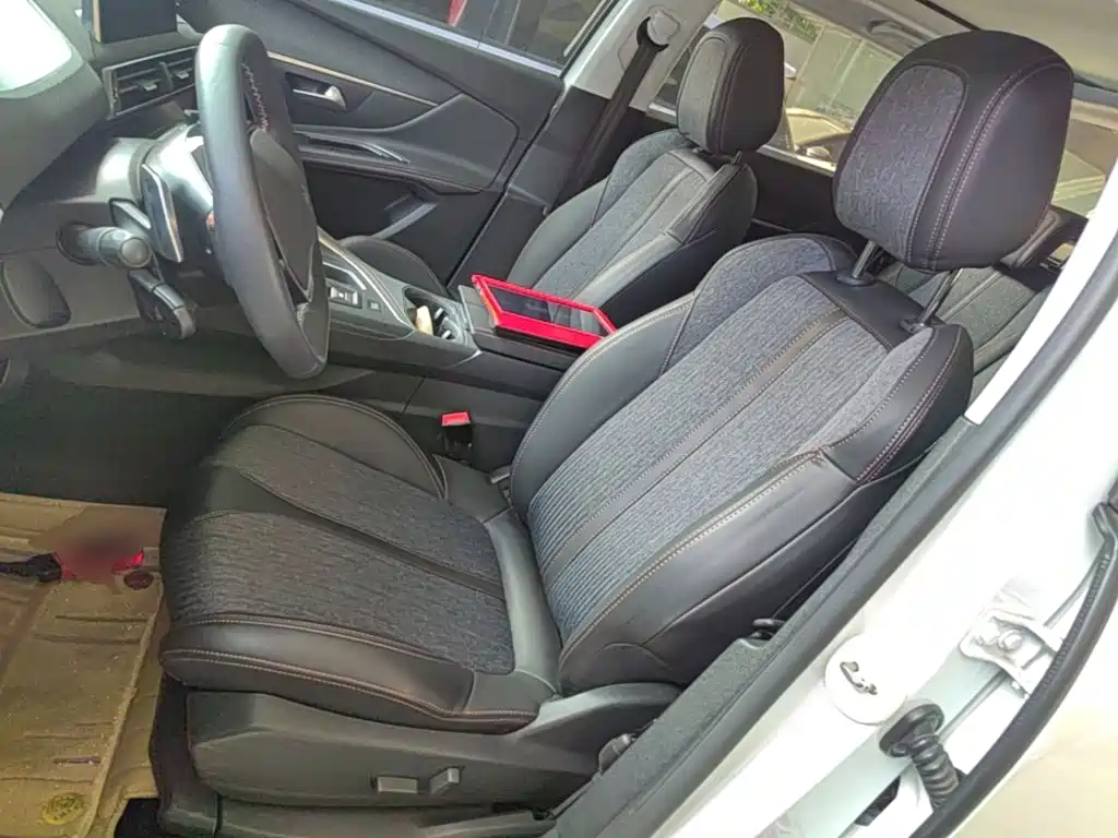 Peugeot 5008 — миниатюра 15