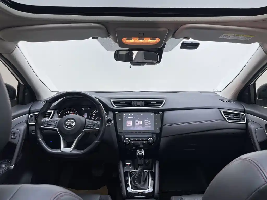 Nissan Qashqai — миниатюра 16