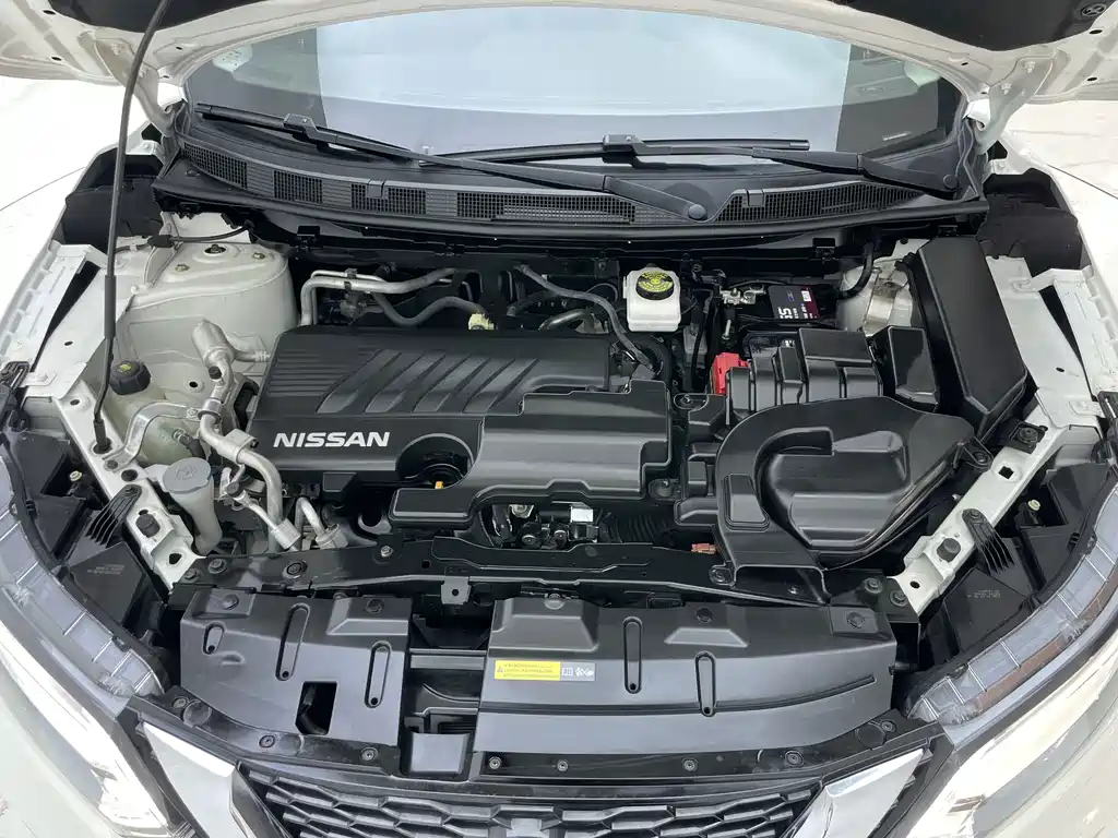 Nissan Qashqai — миниатюра 22