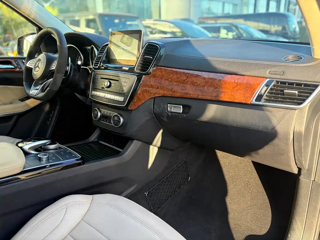 Mercedes-Benz GLS AMG AMG GLS 63 4MATIC, фото 23
