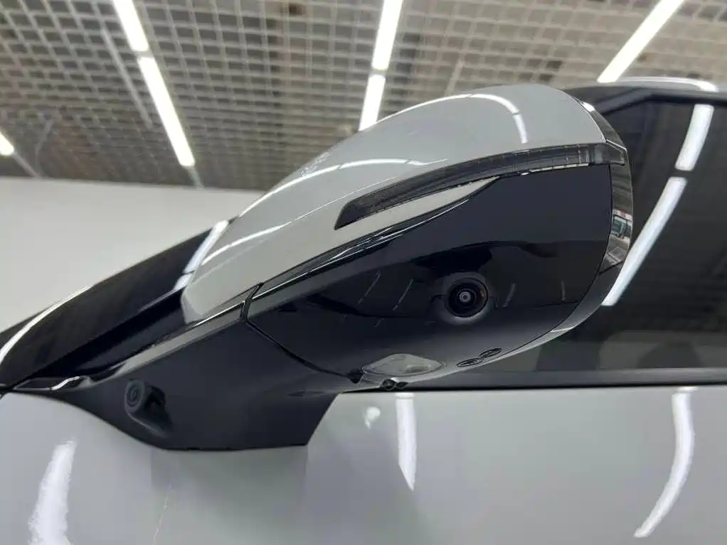 BYD Yuan UP — миниатюра 14