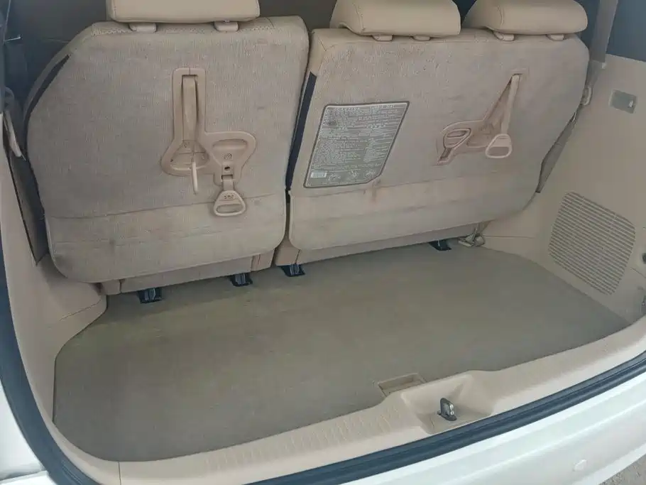 Toyota Previa 2012 2.4L 7 Standard