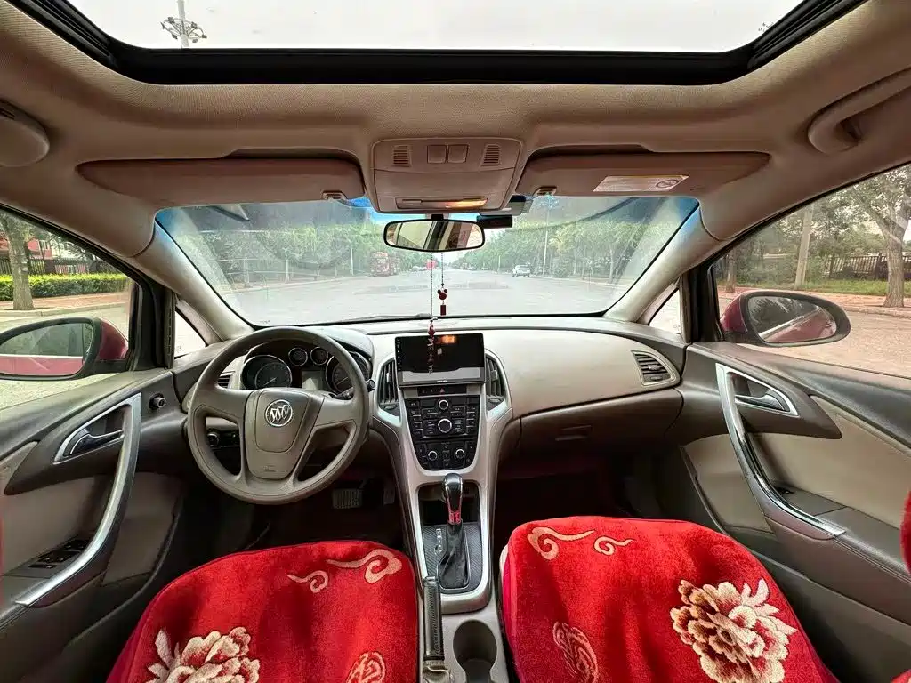 Buick Excelle — миниатюра 5