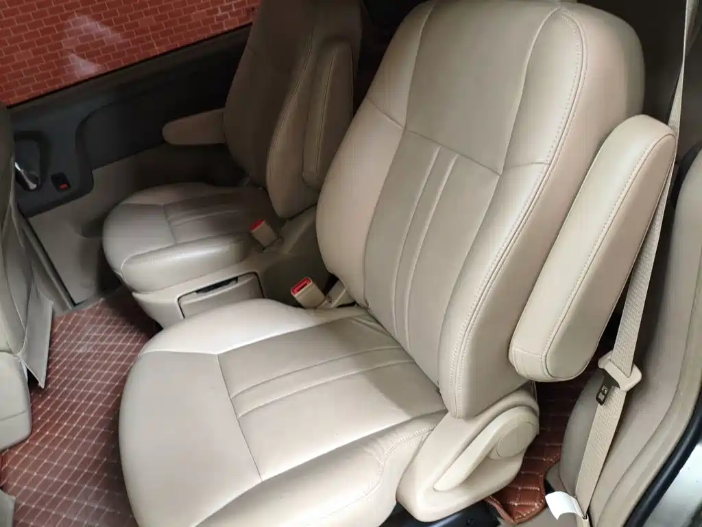 Buick GL8 — миниатюра 15