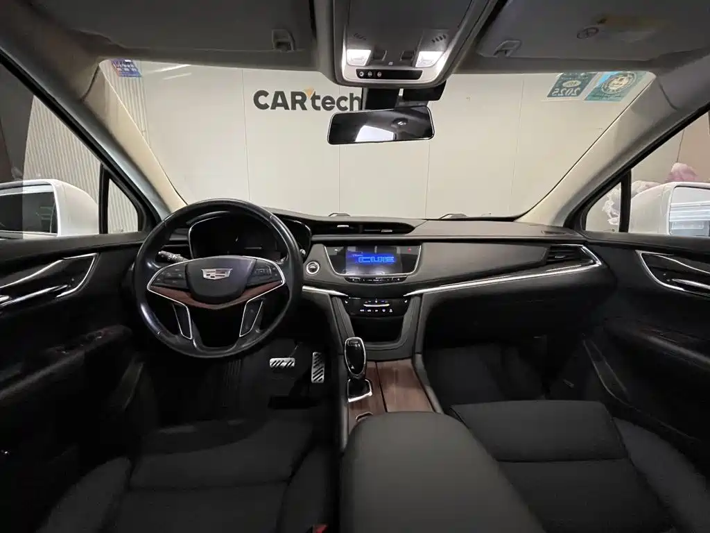 Cadillac XT5 — миниатюра 12