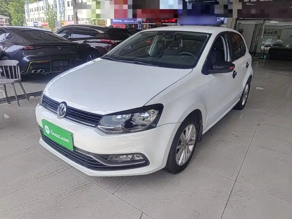 Volkswagen Polo 2015