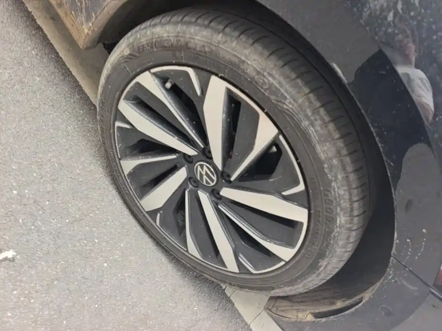 Volkswagen Passat — миниатюра 6