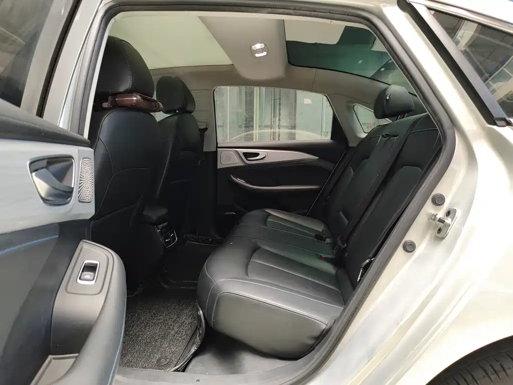 Roewe Feifan ER6 — миниатюра 13