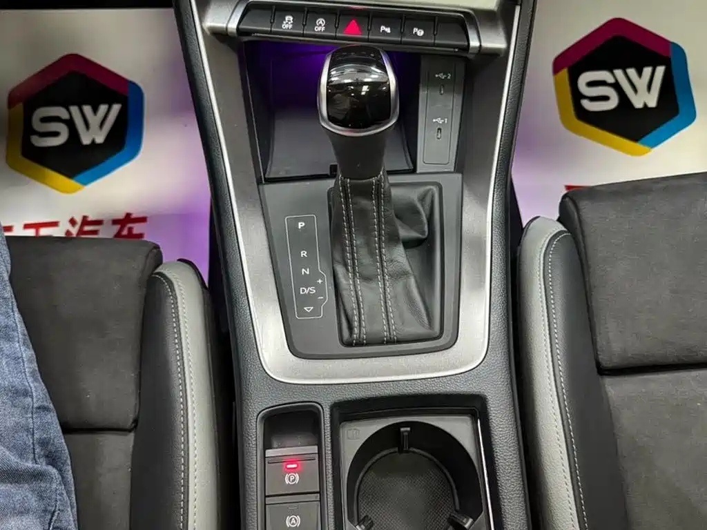 Audi Q3 — миниатюра 12