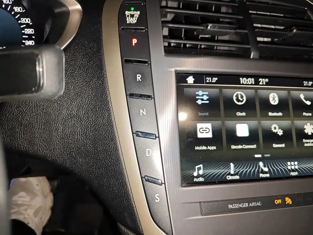 Lincoln MKZ — миниатюра 15