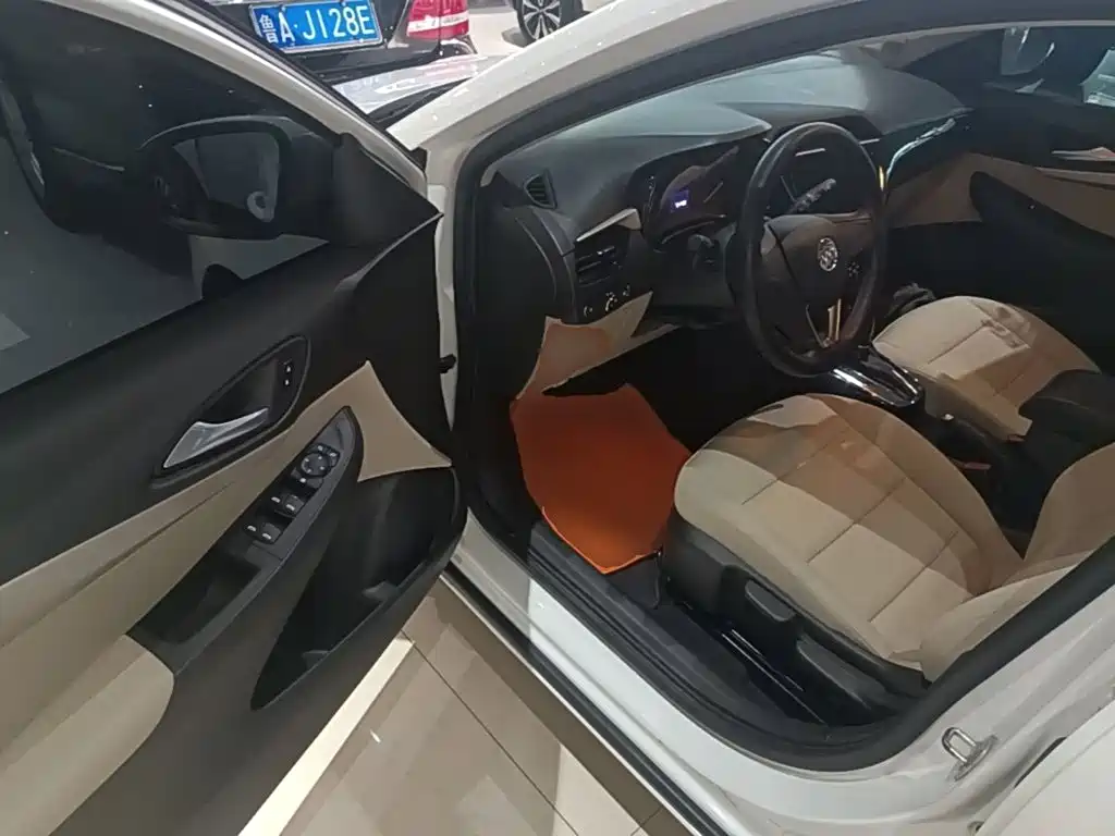 Buick Excelle — миниатюра 16