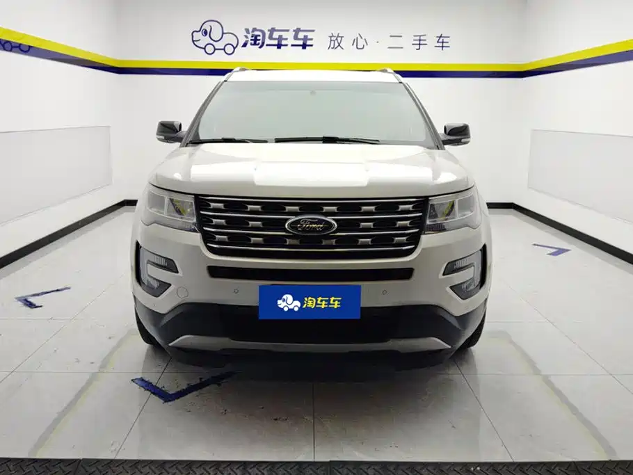 Ford Explorer (Import) — миниатюра 2