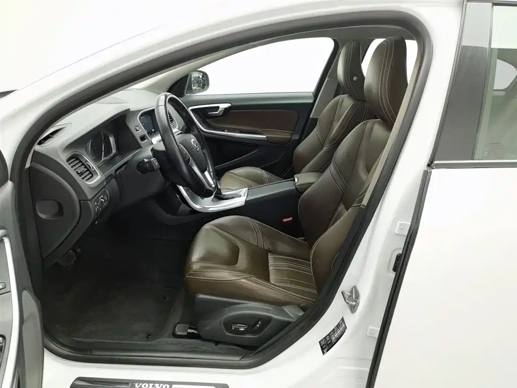 VOLVO S60 PLUG IN HYBRID