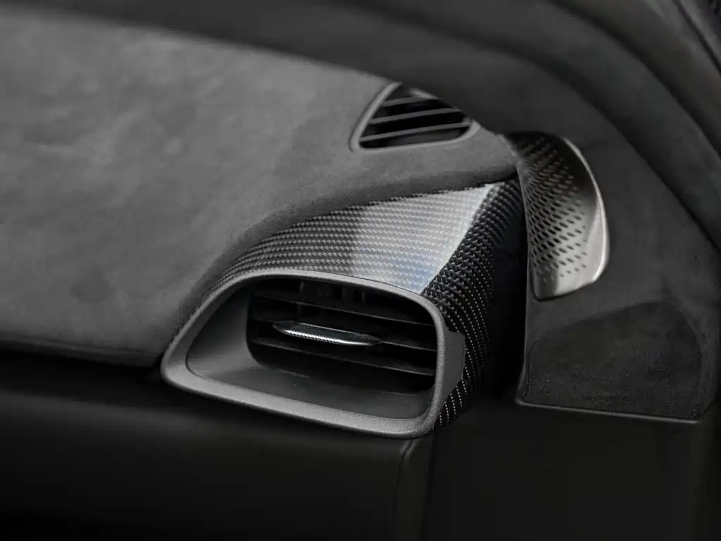 McLaren Artura — миниатюра 15