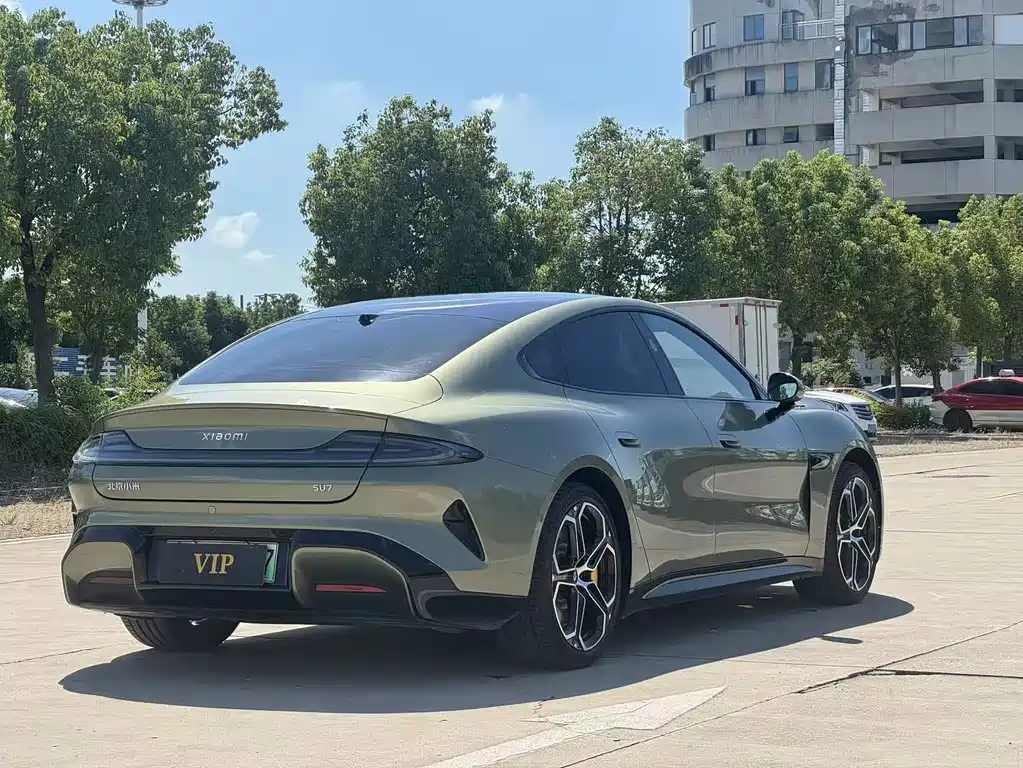 Xiaomi SU7 — миниатюра 6