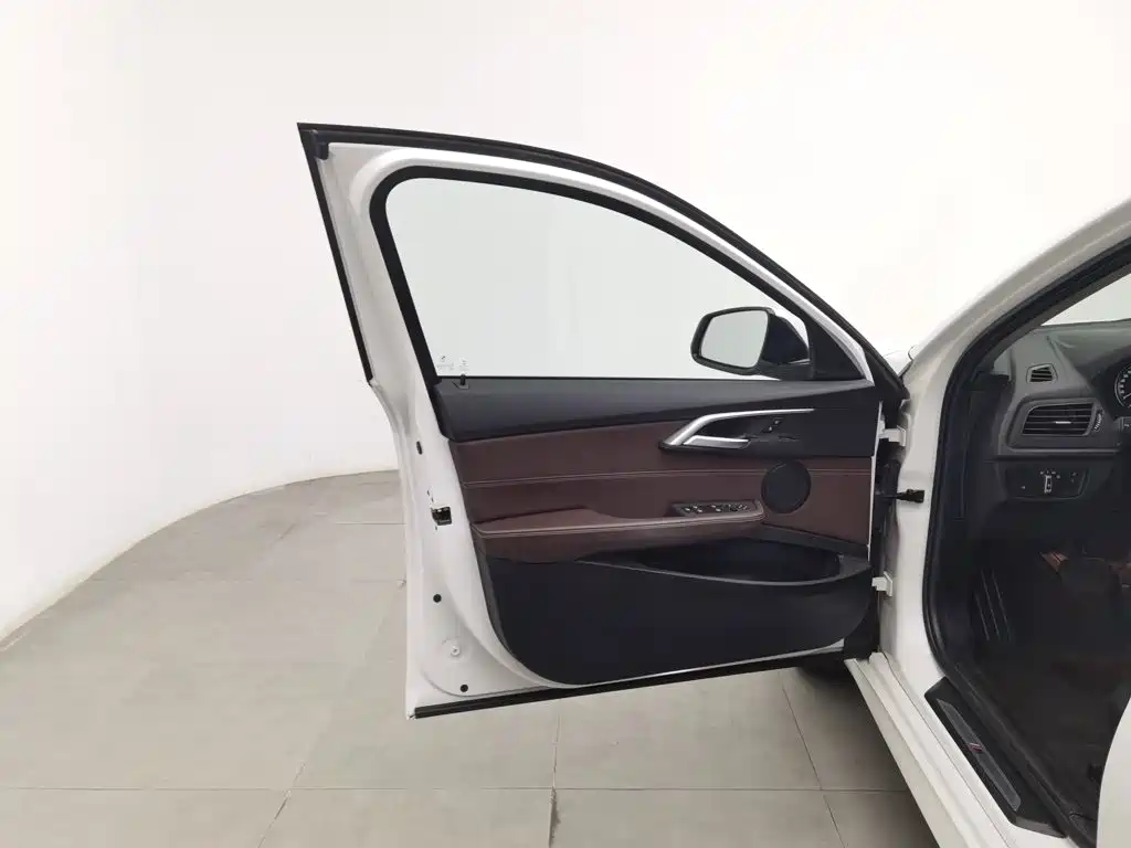 BMW 1 Series — миниатюра 8