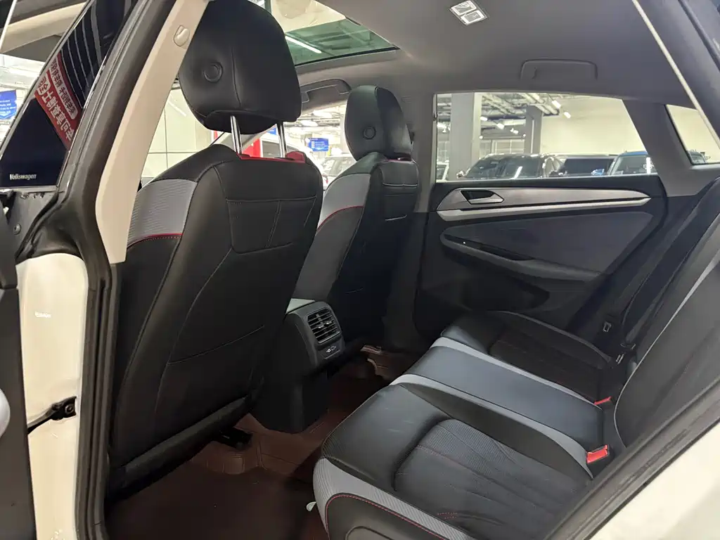 Volkswagen Lamando — миниатюра 5