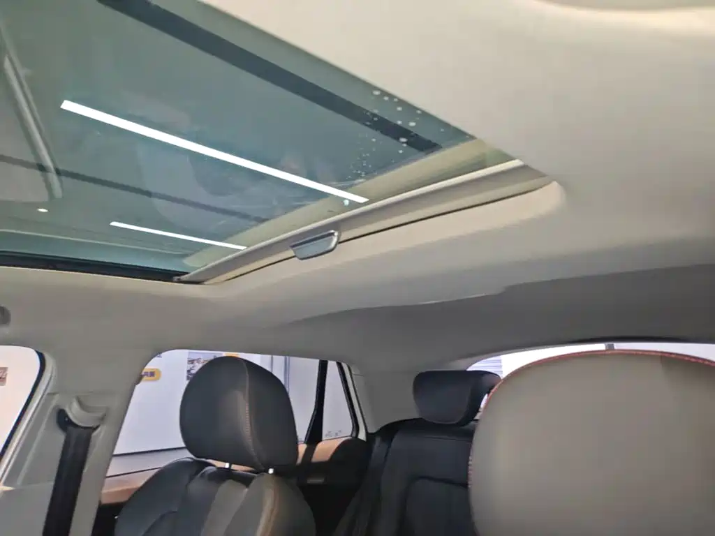 Audi Q2L — миниатюра 18