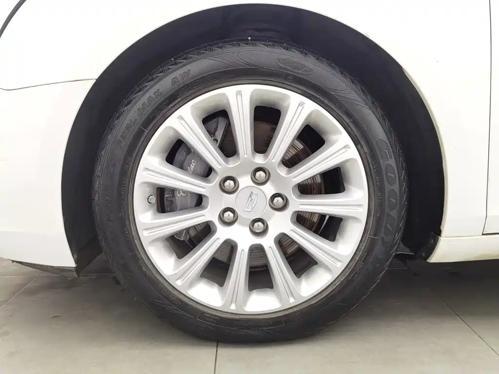 Cadillac XTS — миниатюра 17