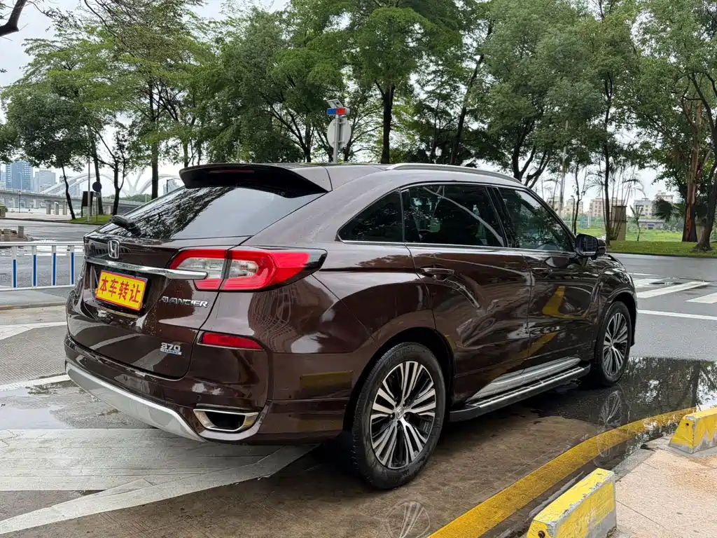 Honda Avancier — миниатюра 9