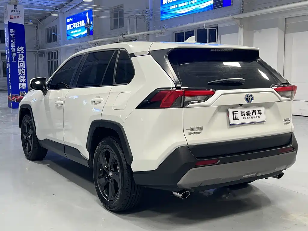 TOYOTA RAV4 RONGFANG
