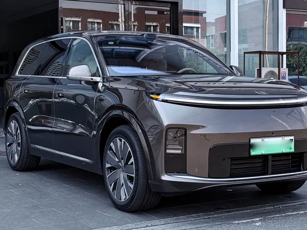 Li Auto Li L9 — миниатюра 3