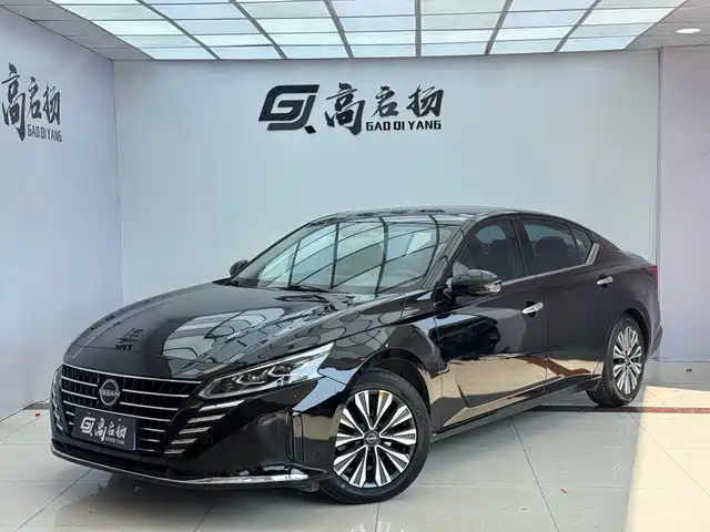 NISSAN TEANA