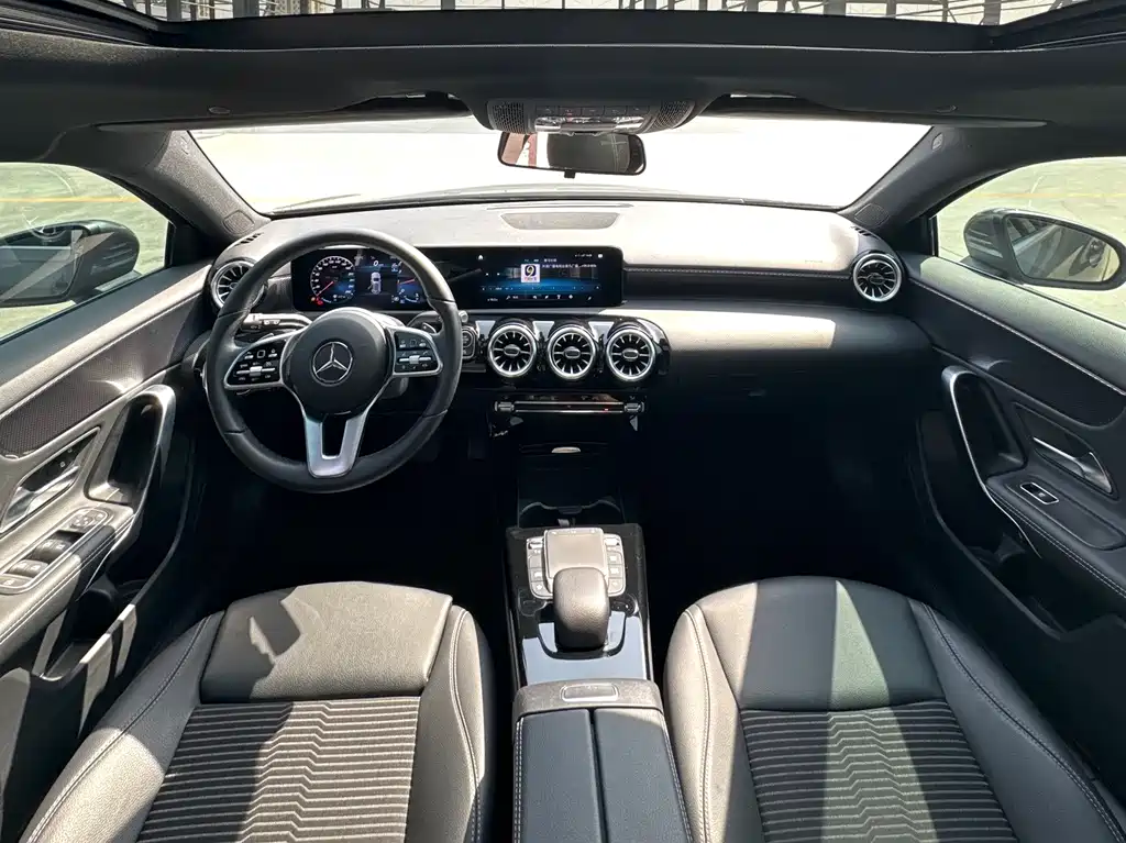 Mercedes-Benz A-Class A 2022 A 200