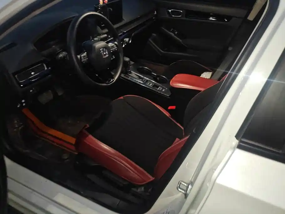 Honda Civic — миниатюра 9