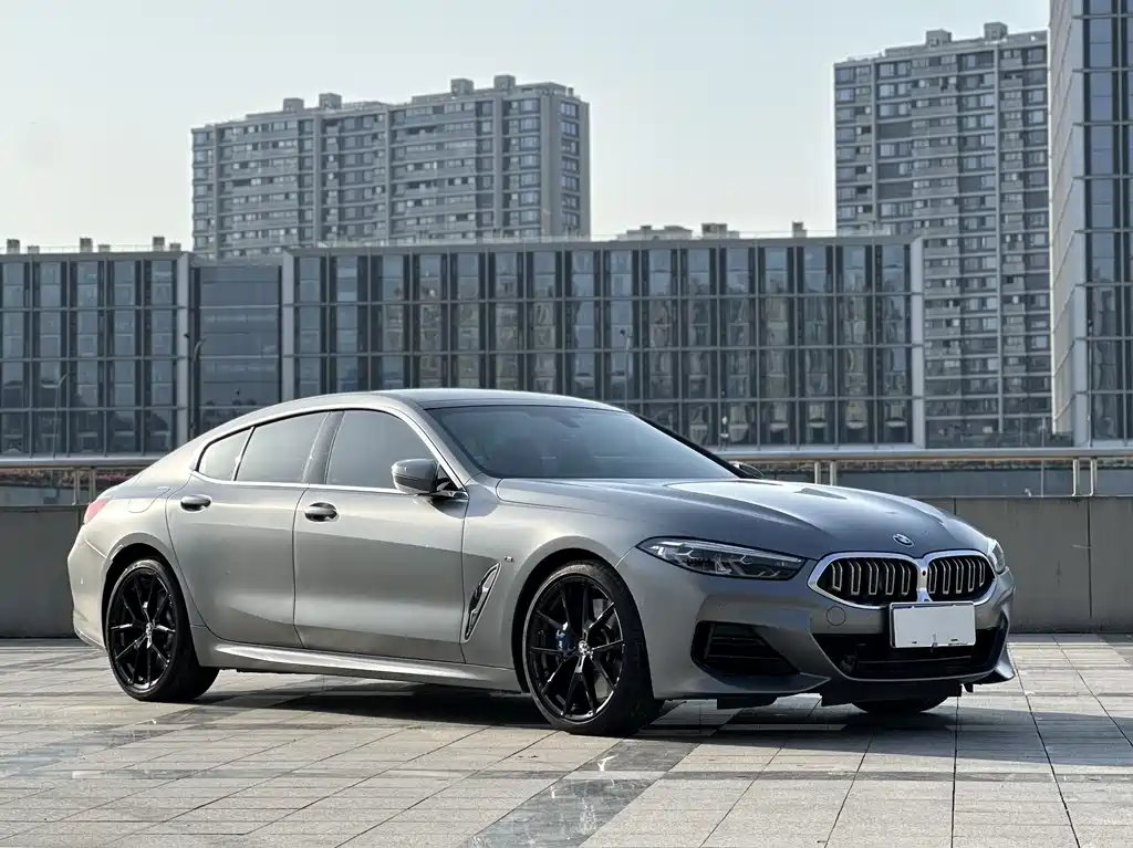 BMW 8 Series 2024