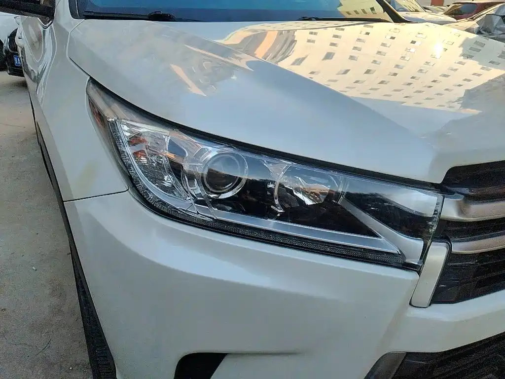 Toyota Highlander — миниатюра 7