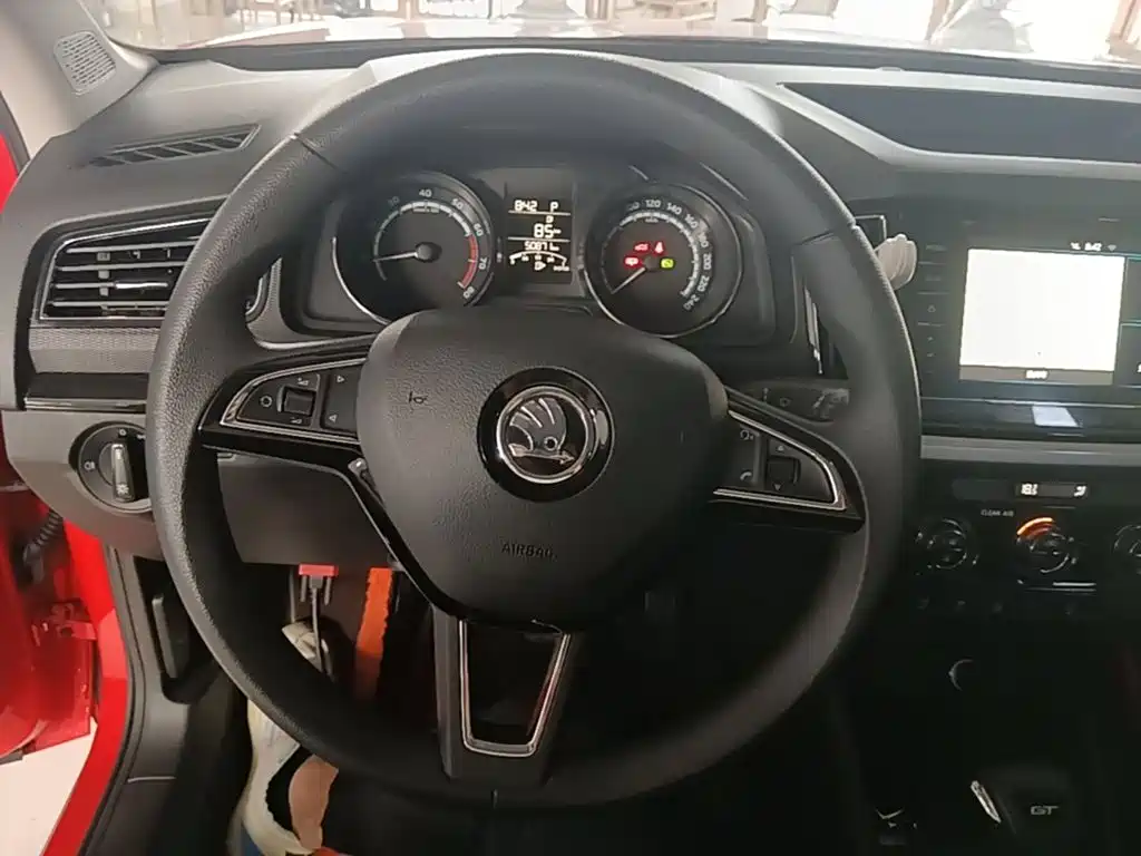 Skoda Kamiq — миниатюра 11