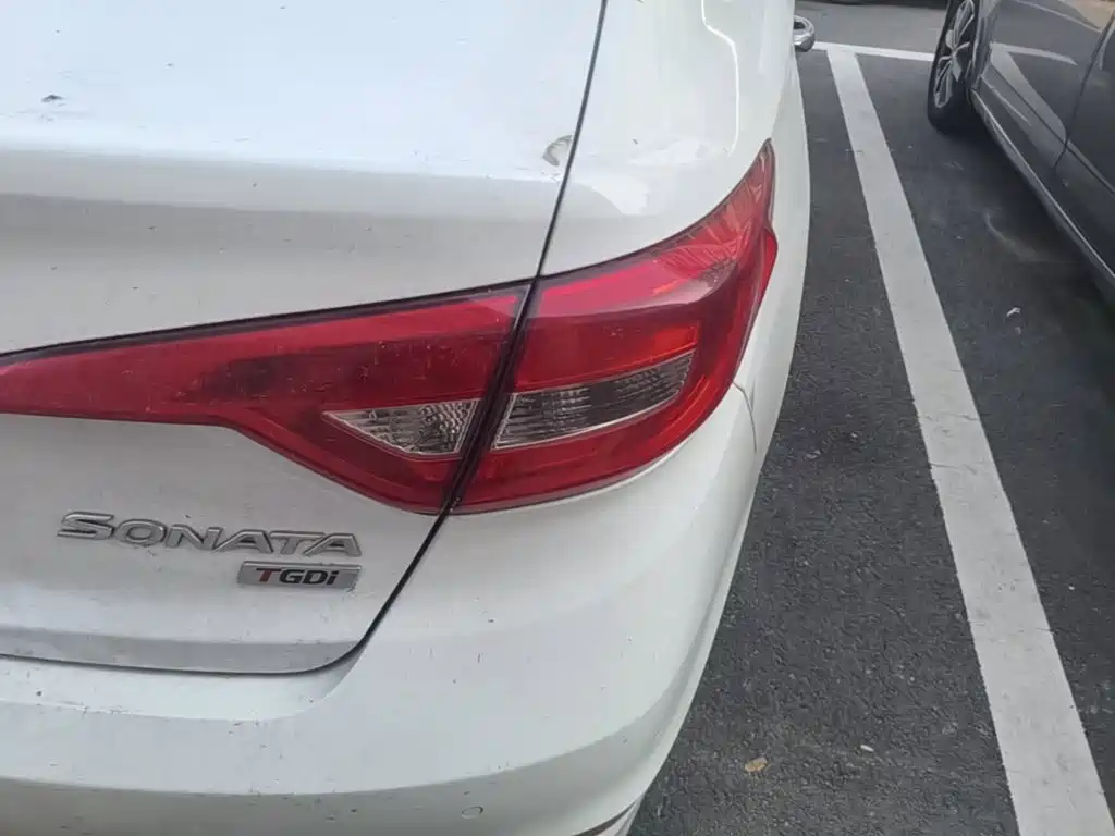 Hyundai Sonata — миниатюра 8