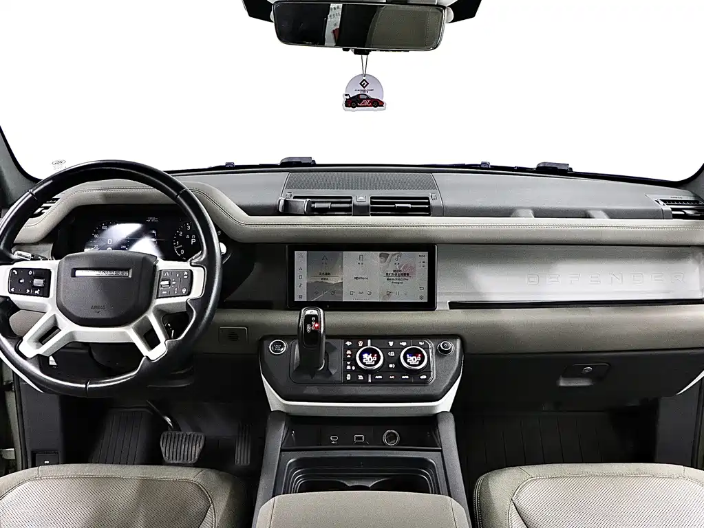 Land Rover Defender — миниатюра 15