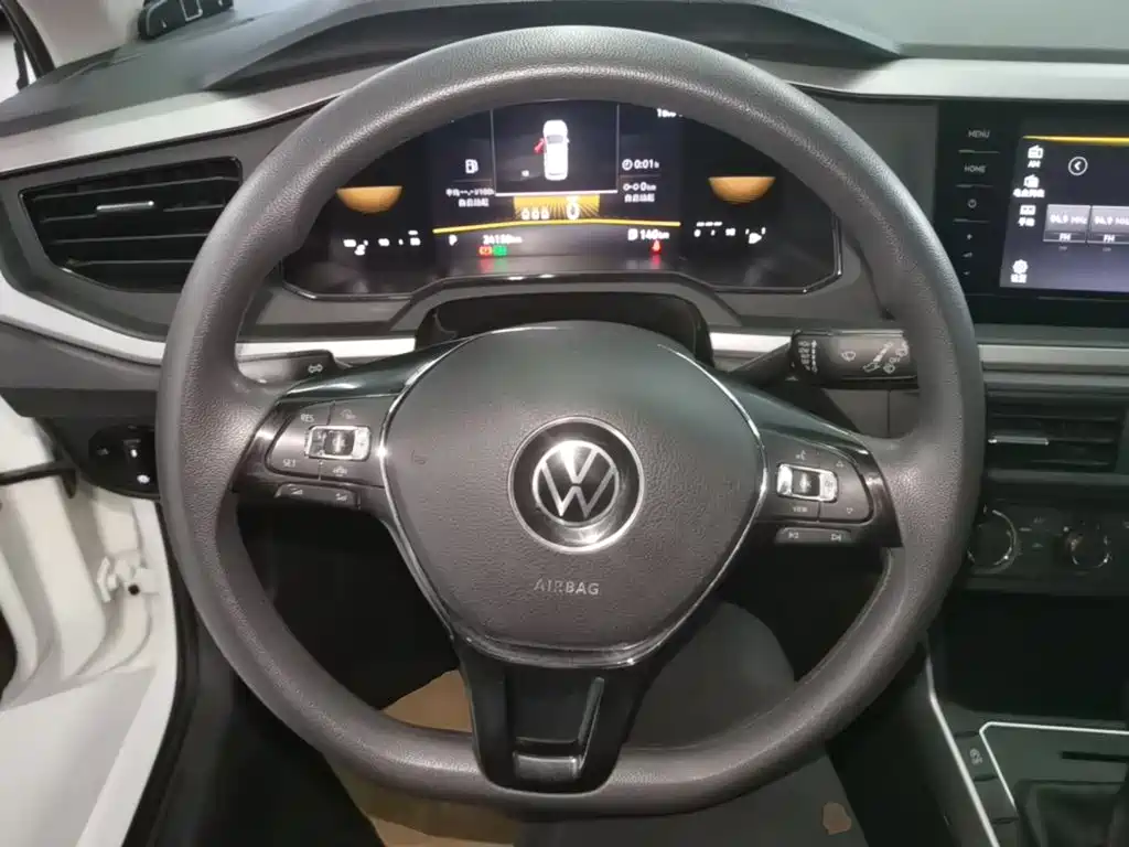 Volkswagen Polo — миниатюра 11